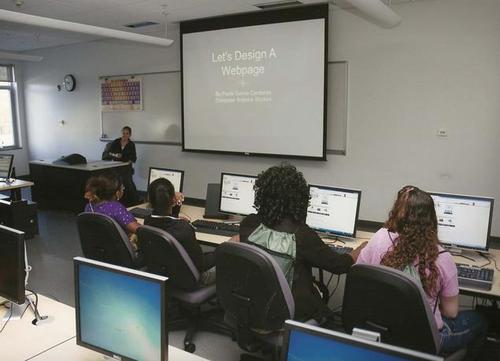 Paola Garcia Cardenas at Let's Design a Webpage conference